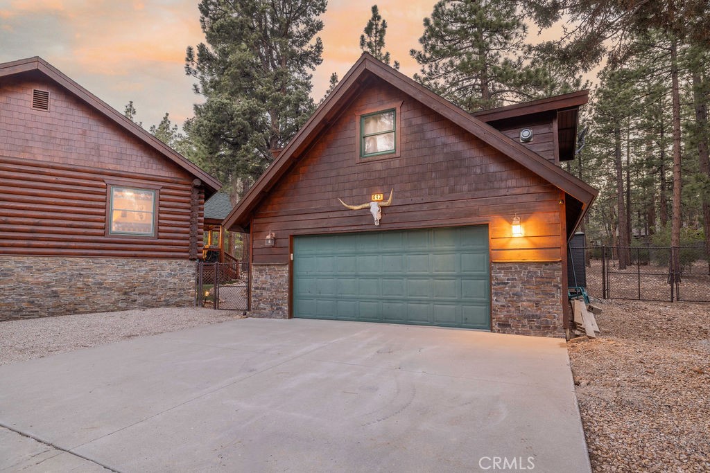 643 Cedar Glen