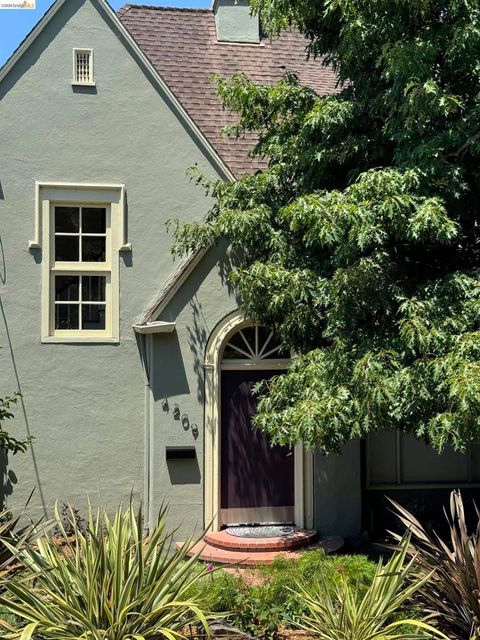 Photo of 4209 Balfour Ave, Oakland, CA 94610 (MLS # 41127307)