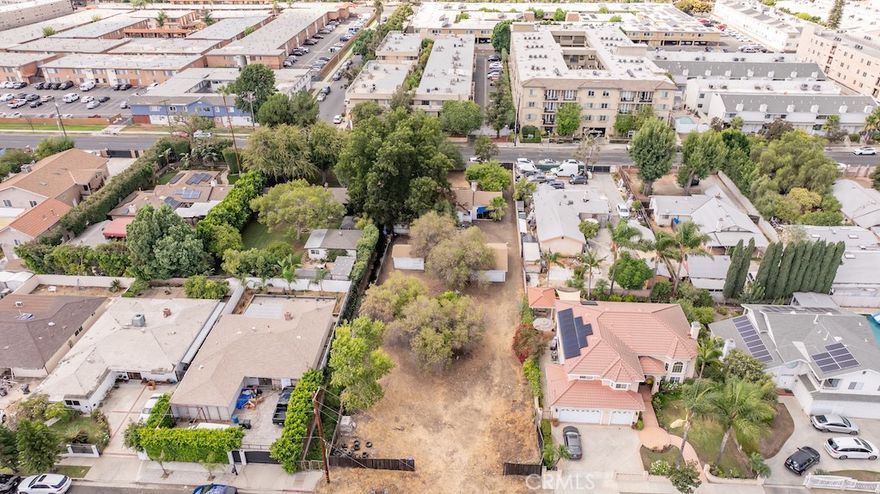 This rare offering features a generous ±20,726 sq. ft. street-to-street lot spanning from Ventura Canyon Blvd. through to Allott Street. The expansive parcel provides unique frontage and access on two streets, creating flexibility for future design, redevelopment, or expansion opportunities. Great for SB9 opportunities. Surrounded by both residential homes and apartment complexes, the property’s size and layout make it a prime candidate for a major remodel or complete redevelopment.