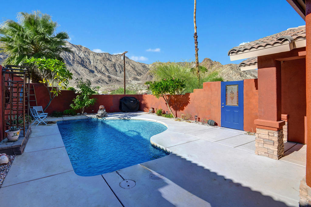 La Quinta Cove - Residential