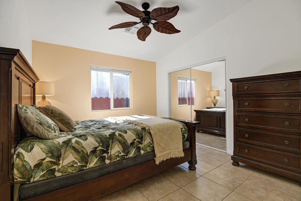 La Quinta Cove - Residential