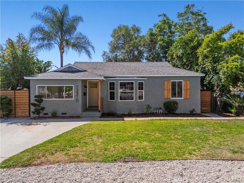 Photo of 13310 Remington ST, Pacoima, CA 91331 (MLS # SR26124276)