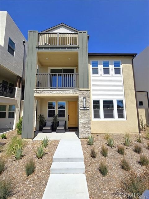 Photo of 234 Tank, Irvine, CA 92618 (MLS # NP26158744)