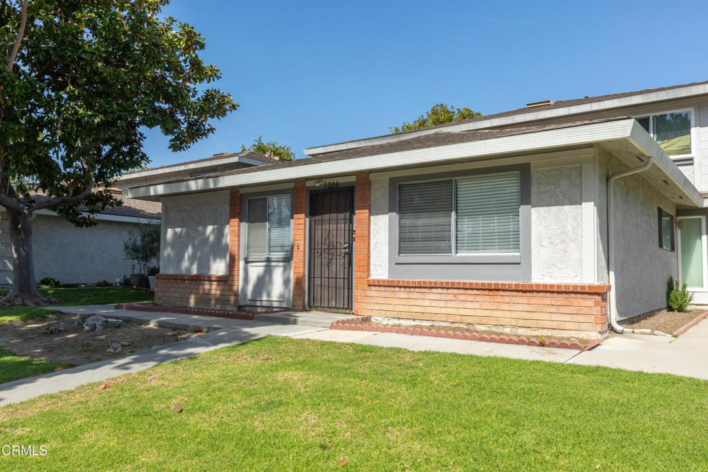 Properties 1224 Portola Road
