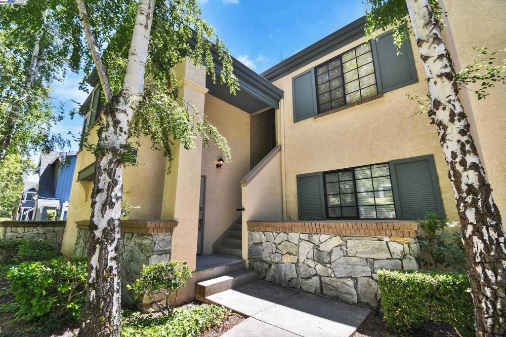 If you enjoy gated communities, vaulted ceilings, and amazing views of the golf course then look no further! This updated top floor end unit in the Canyon Woods community is the one for you. Boasting recent upgrades which include quartz countertops in the kitchen, all new light fixtures, Primary bath and secondary bath updates, and fireplace with stacked stone. Hardwood floors throughout the unit, spacious balcony overlooking the golf course, stainless steel appliances, in unit washer and dryer, parking garage and dedicated spot outside. Close to shopping, San Ramon City Center and easy freeway access.