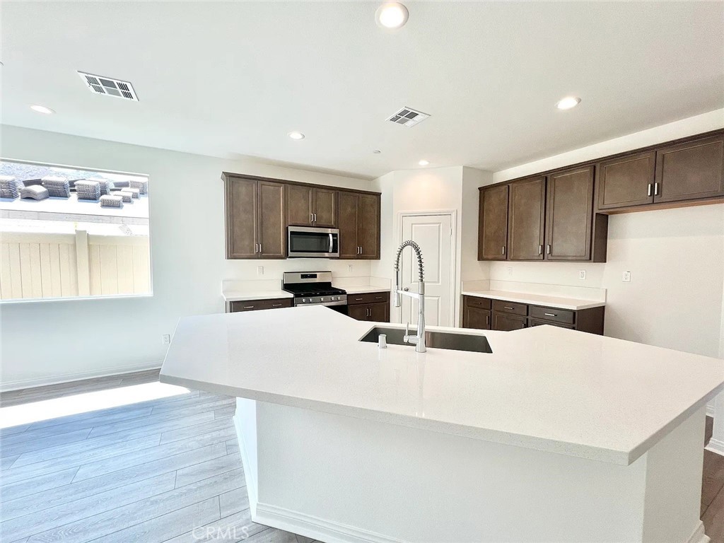 8285 Tristan Ln