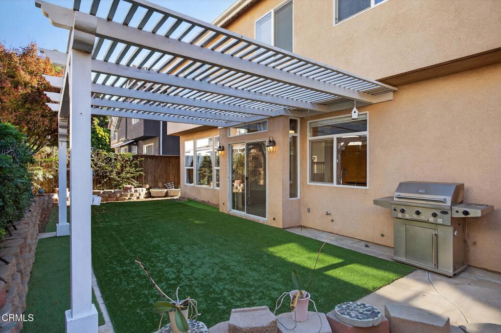 New Traditions 8 - 405708 - Residential Lease