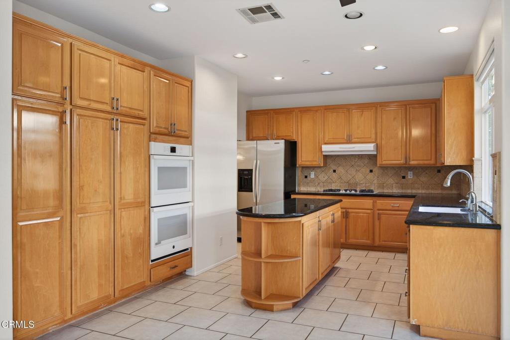 New Traditions 8 - 405708 - Residential Lease