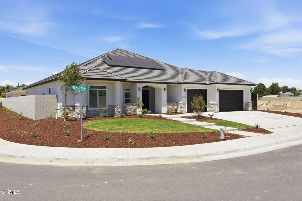 13615 Velma Pearl Way