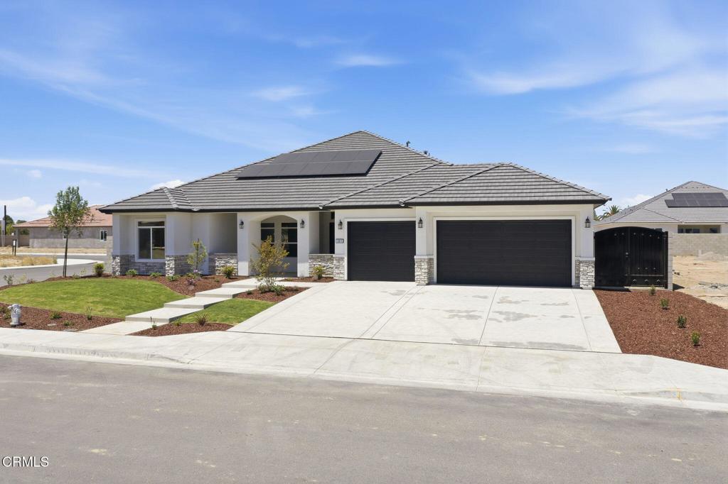 13615 Velma Pearl Way