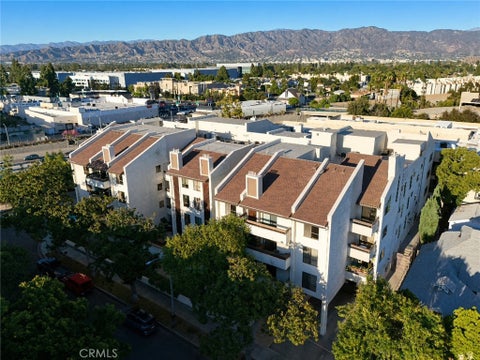 Tiny photo for 222 N Rose ST #210, Burbank, CA 91505 (MLS # SR26224729)
