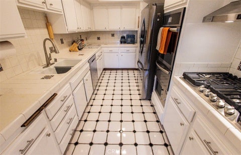Tiny photo for 222 N Rose ST #210, Burbank, CA 91505 (MLS # SR26224729)