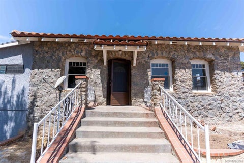 Photo of 5710 Olive Hill Road RD, Bonsall, CA 92003 (MLS # 260022449SD)