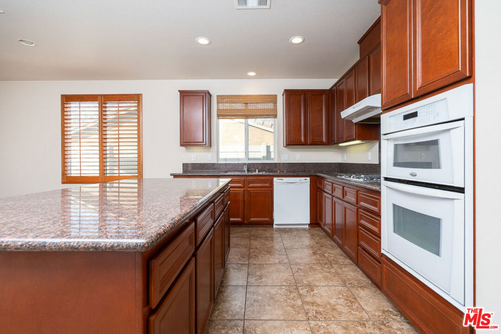 285 Bartram Trail