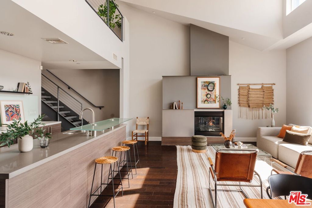 Photo of 1250 N Harper Avenue #PH421, Los Angeles, CA 90046 (MLS # 26657247)