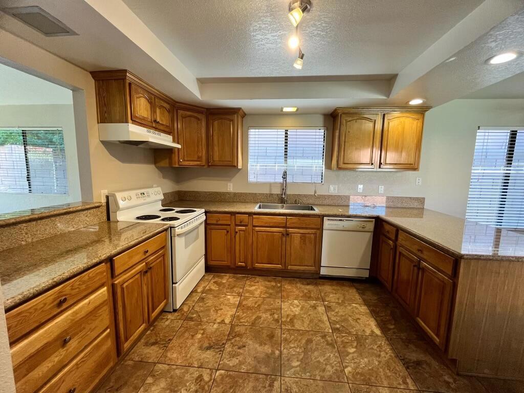 La Quinta Cove - Residential Lease