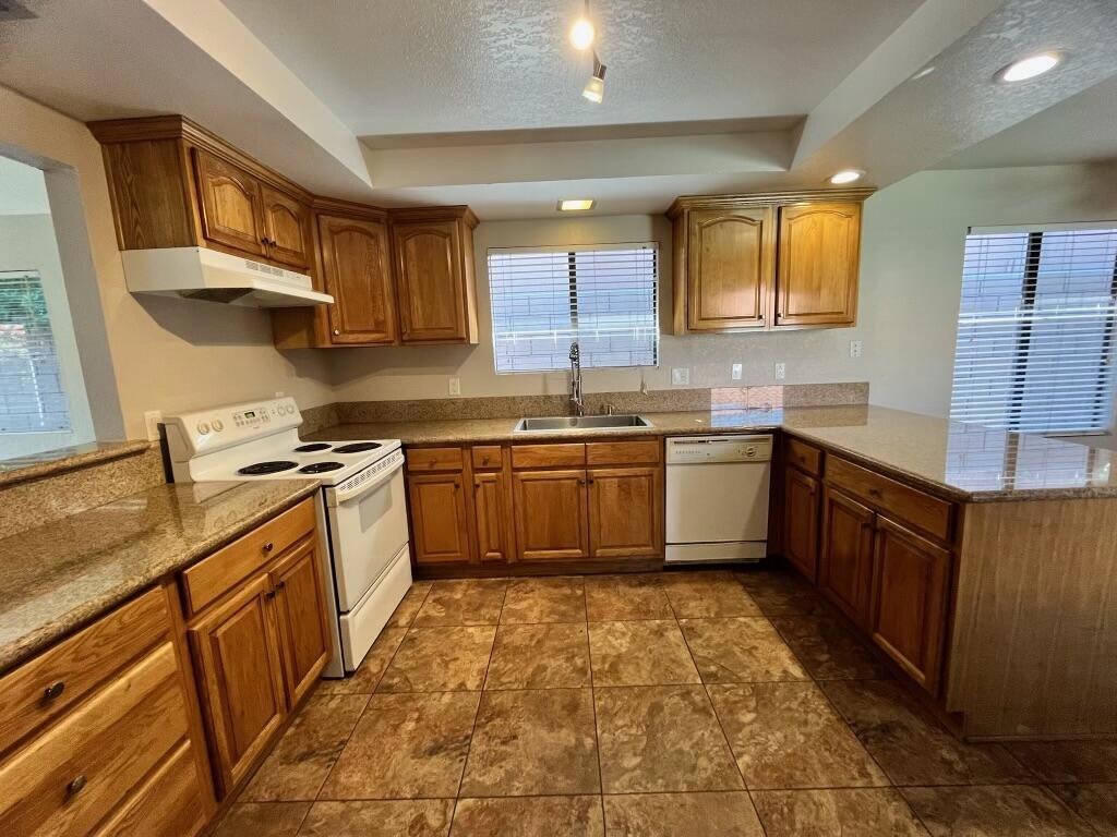 La Quinta Cove - Residential Lease