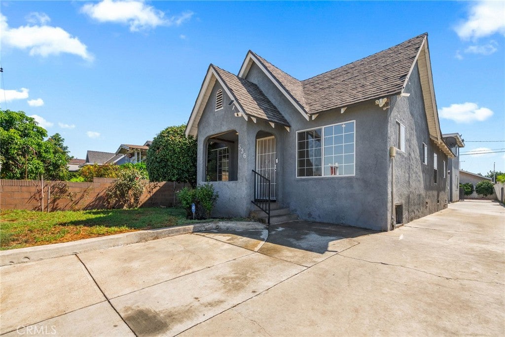 536 S Sadler