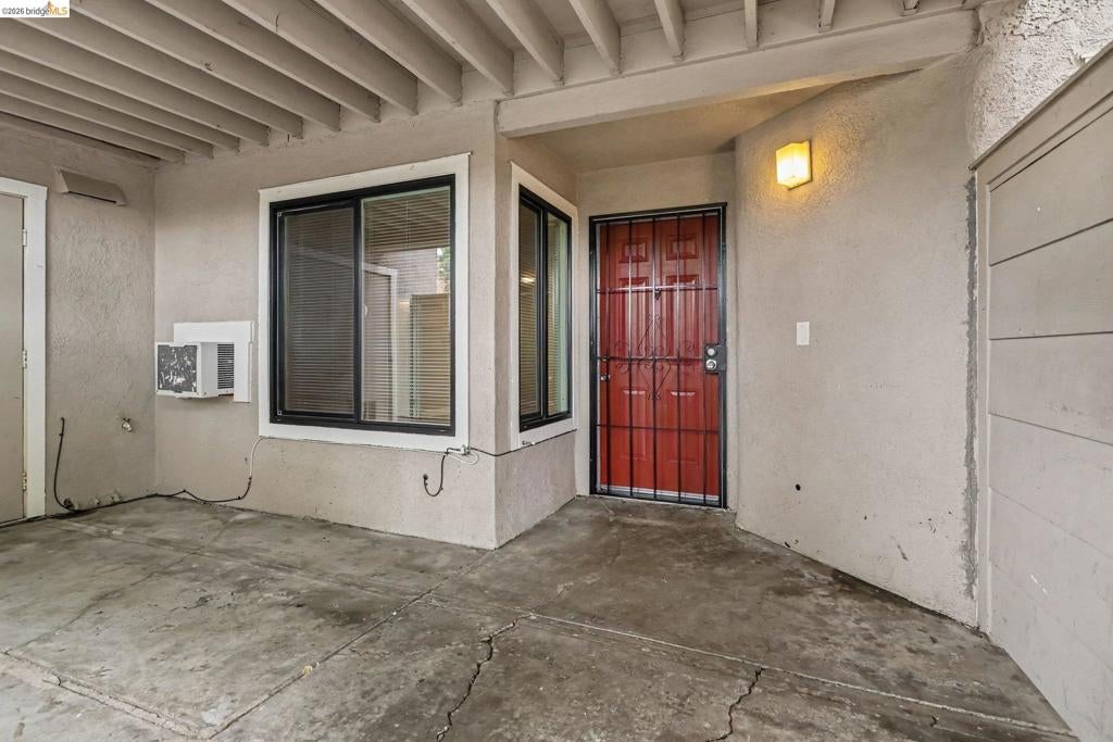 6 Lancaster Cir 114