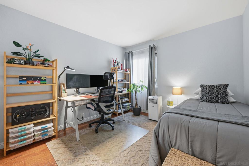 Tierrasanta - Residential