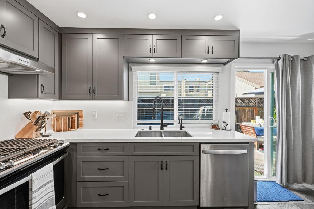 Tierrasanta - Residential