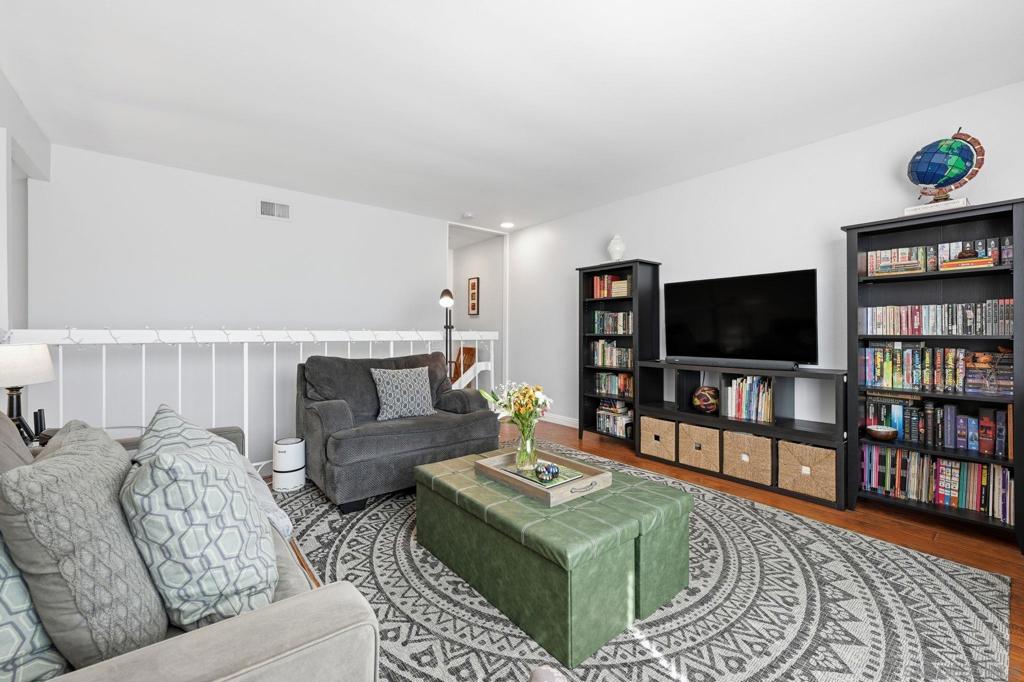 Tierrasanta - Residential