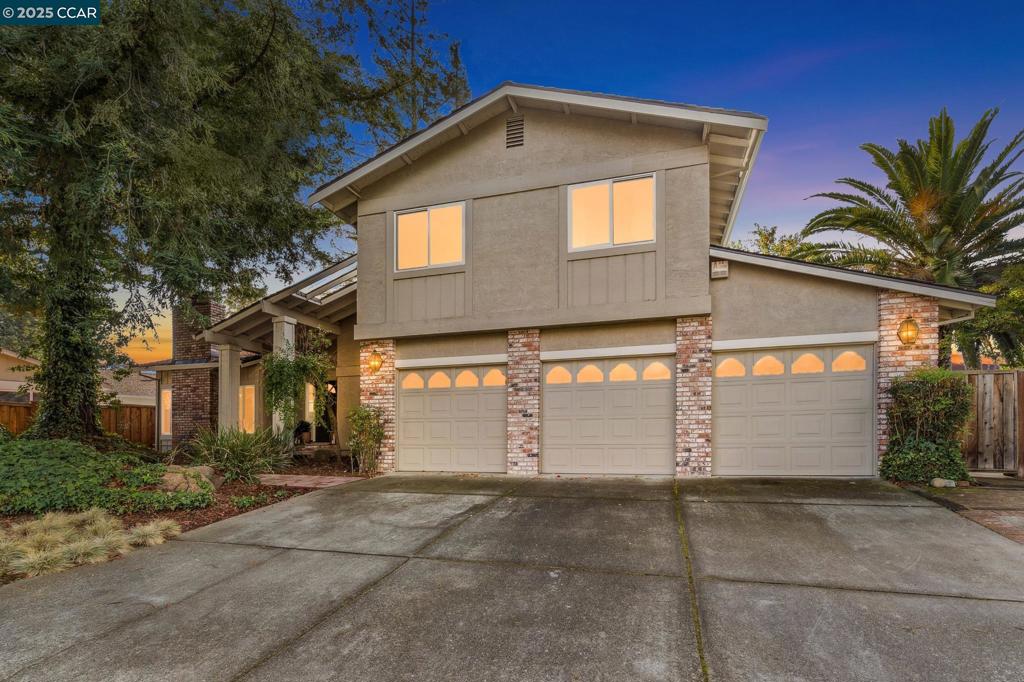 DIABLO SHADOWS - Residential