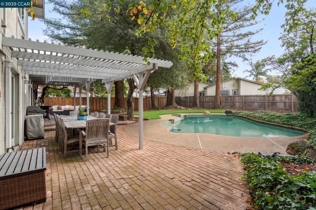 DIABLO SHADOWS - Residential