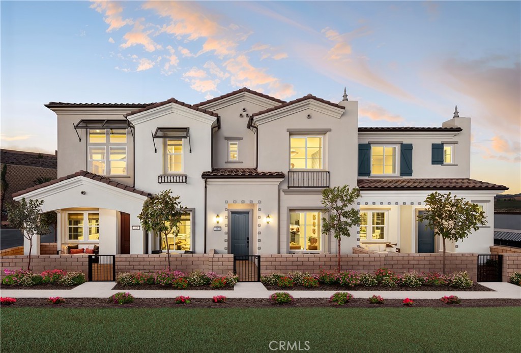 Discover this townhome in the exclusive “Felice” community, proudly situated within the highly acclaimed Walnut School District. Felice Plan 1 features 3-bedroom, 2.5-bath residence embodies architectural elegance, featuring an open-plan design highlighted by soaring nine-foot+ ceilings that create a spacious, light-filled ambiance. The gourmet kitchen is designed for culinary enthusiasts, equipped with a gas range, dishwasher, cabinets, and gleaming quartz countertops. The expansive primary suite boasts a walk-in closet and an ensuite bath with an oversized glass shower, offering a spa-like retreat.
Immerse yourself in Walnut’s vibrant lifestyle, complete with 30 miles of hiking trails, outdoor concerts, art centers, and year-round festivals. This prime location is just minutes from top-rated local schools, Mt. San Antonio College, and California State Polytechnic University. Easy access to major freeways (10, 60, 605, and 57) ensures convenient commuting to Los Angeles, Orange County, and beyond. Nestled within the prestigious Walnut School District, this property promises a unique blend of luxury, comfort, and premier education.