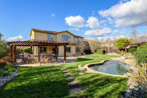 Photo of 50 Tilton Avenue, Morgan Hill, CA 95037 (MLS # ML82037252)