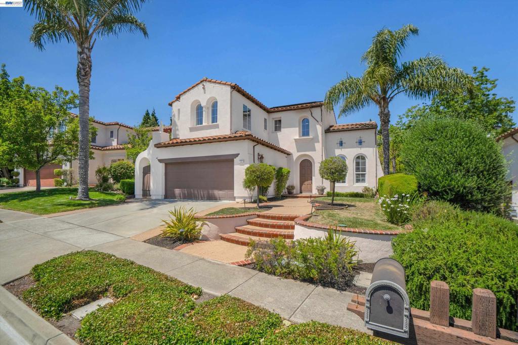 4353 Lilac Ridge Rd