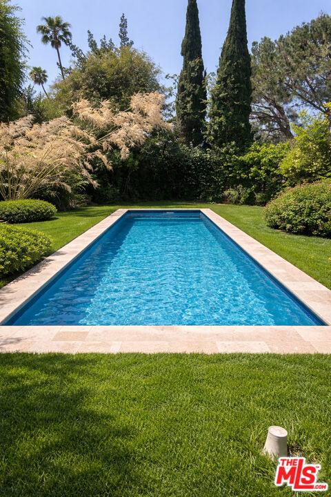 1130 Westchester Place