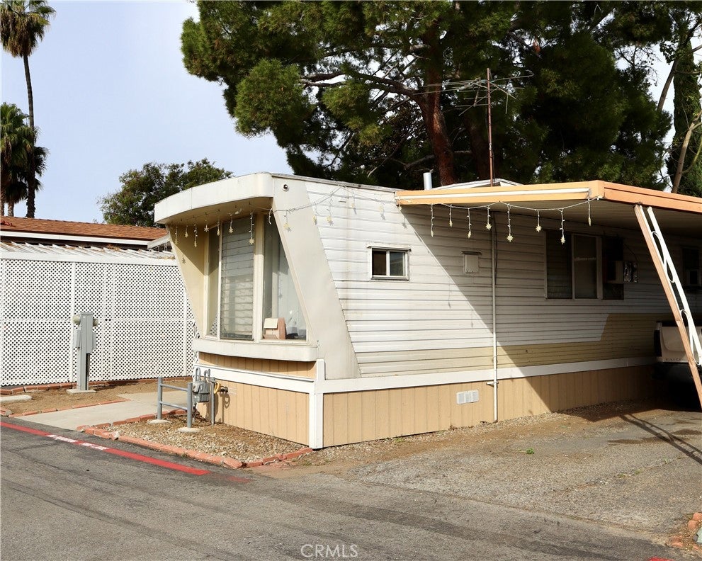 1512 E 5th Street 70