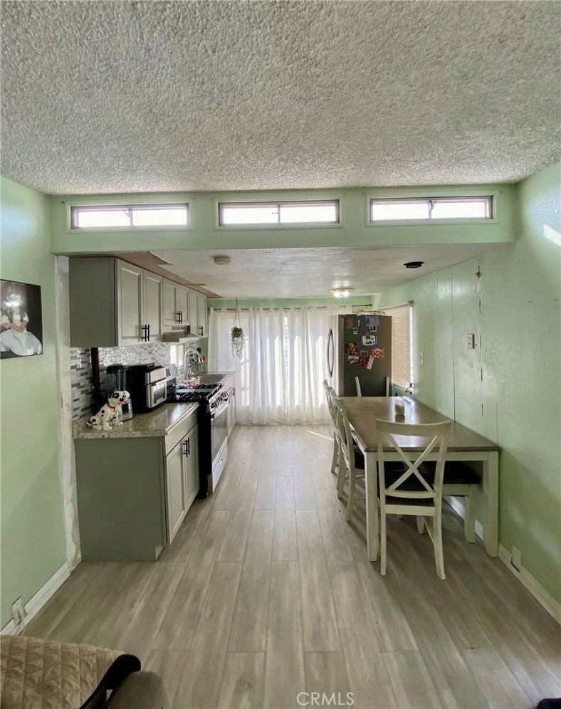 1512 E 5th Street 70