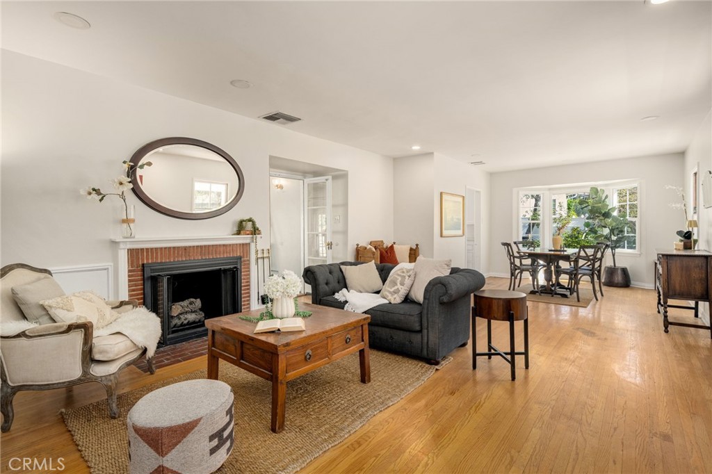 1433 Del Monte Drive