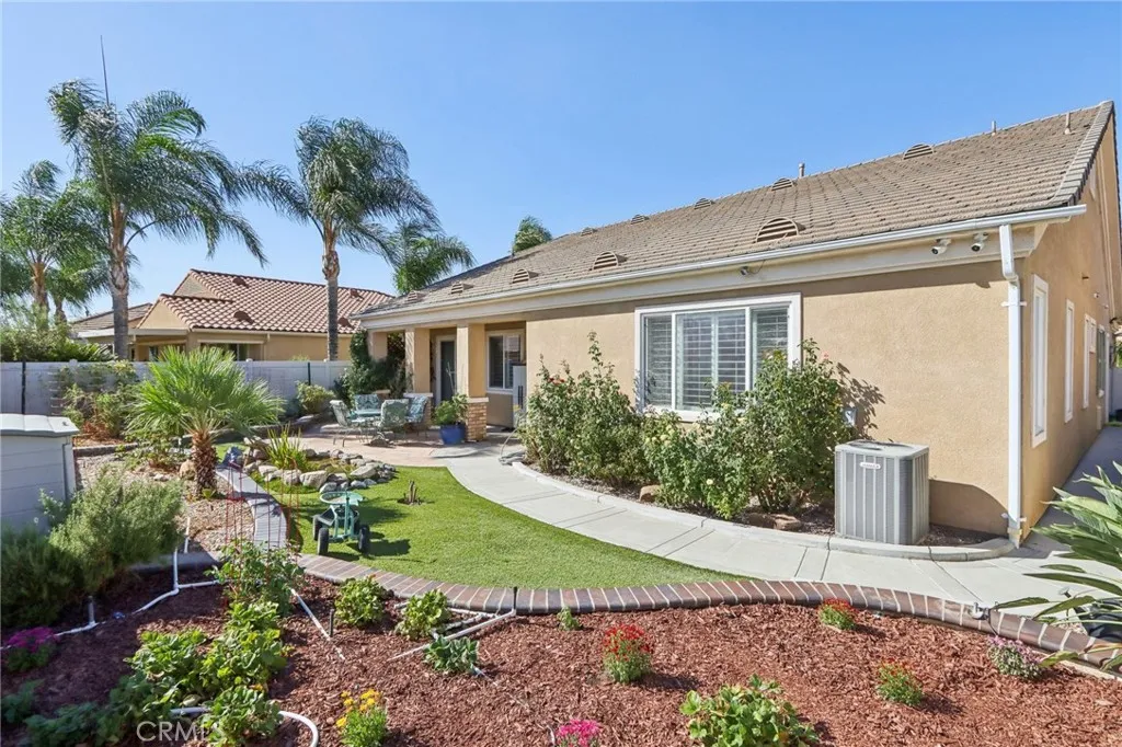 Hemet, California 92545, United States, 2 Bedrooms Bedrooms, ,2 BathroomsBathrooms,Residential,Active,208611