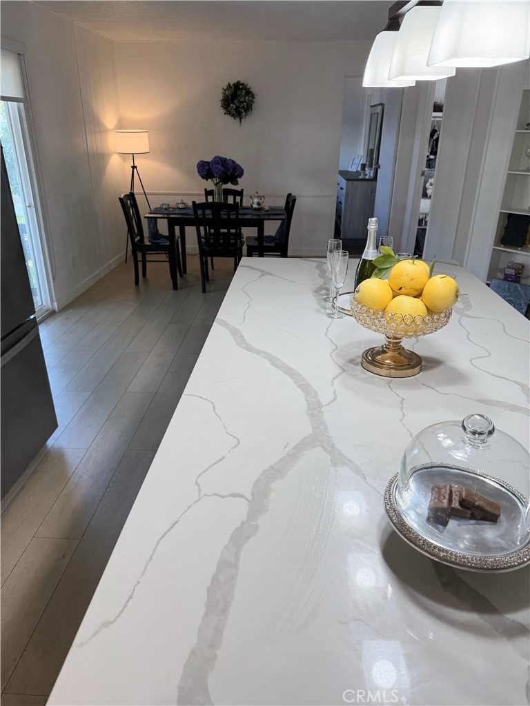 1456 E Philadelphia 359