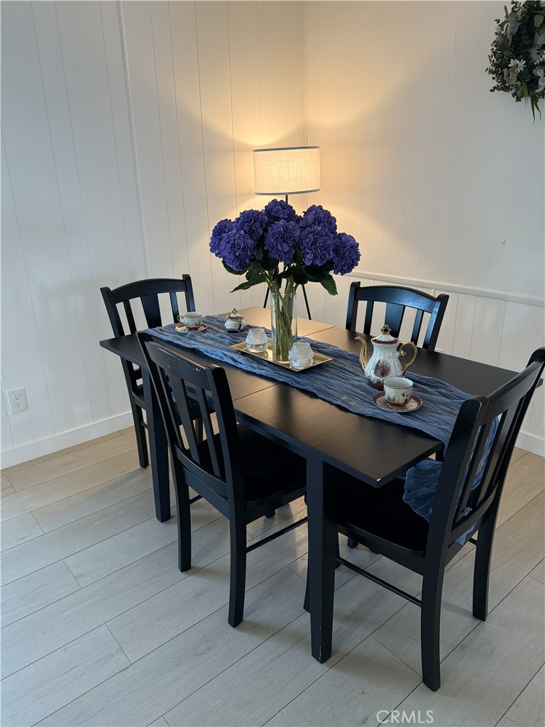 1456 E Philadelphia 359