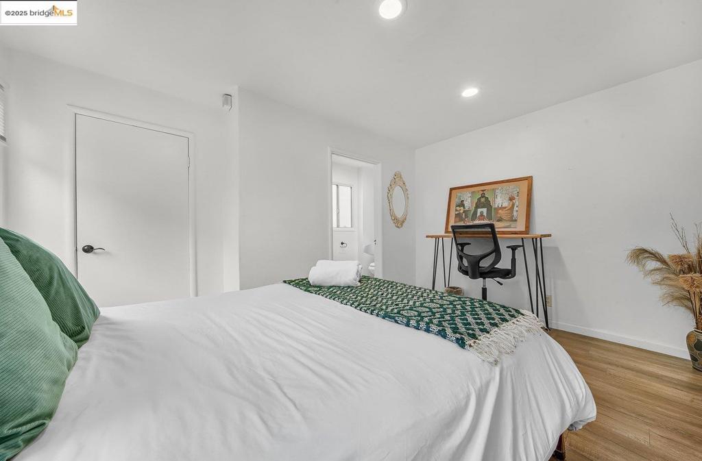 HARRINGTON - Residential