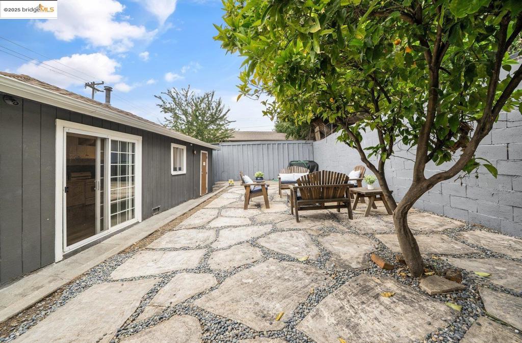 HARRINGTON - Residential