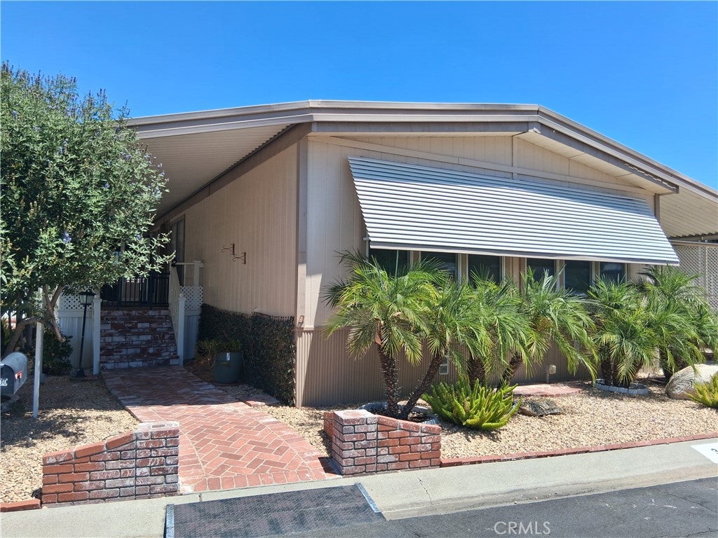 27601 Sun city Blvd