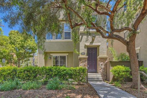 1804 Cyan Ln Chula Vista CA 91913