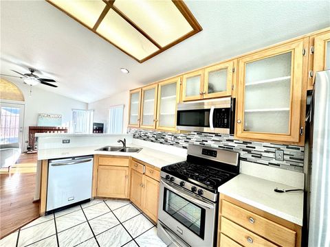 Photo of 12709 Gaines St, Victorville, CA 92392 (MLS # HD25271846)