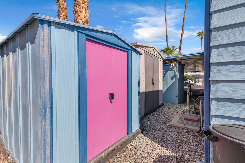 137 Camarillo Street