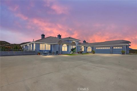 Photo of 47298 Twin Pines Road, Banning, CA 92220 (MLS # IG26029223)