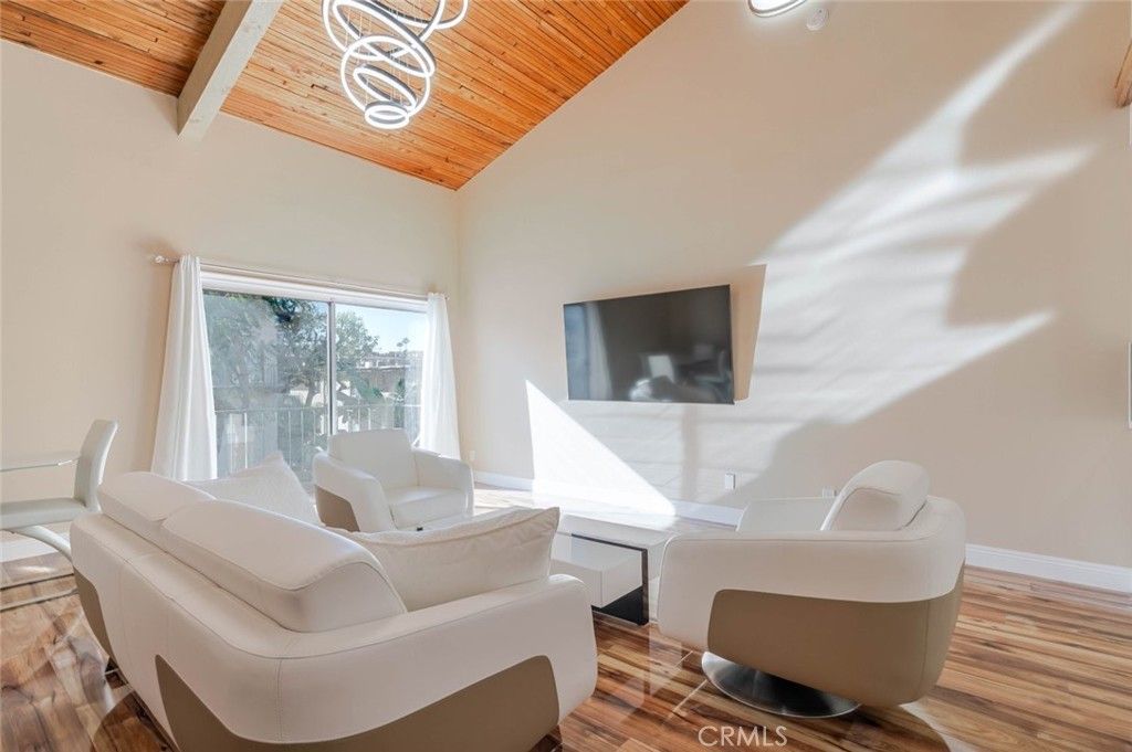 Photo of 5460 White Oak Avenue #C325, Encino, CA 91316 (MLS # SR26009289)