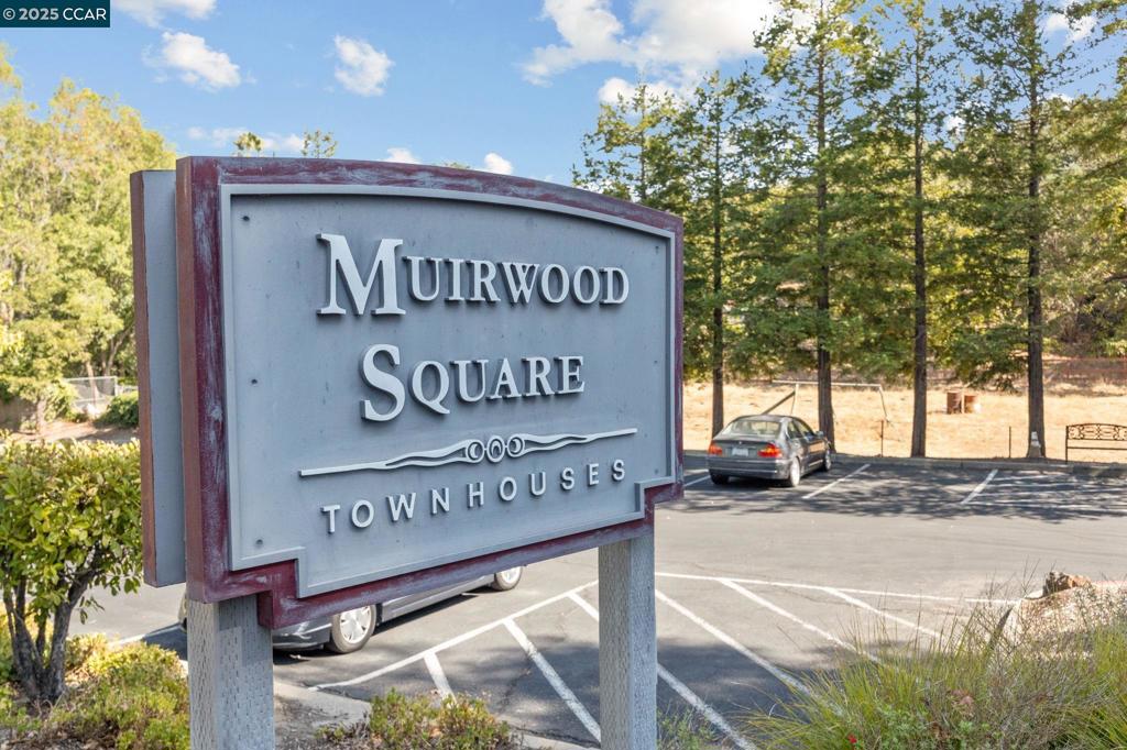 MUIRWOOD - Residential