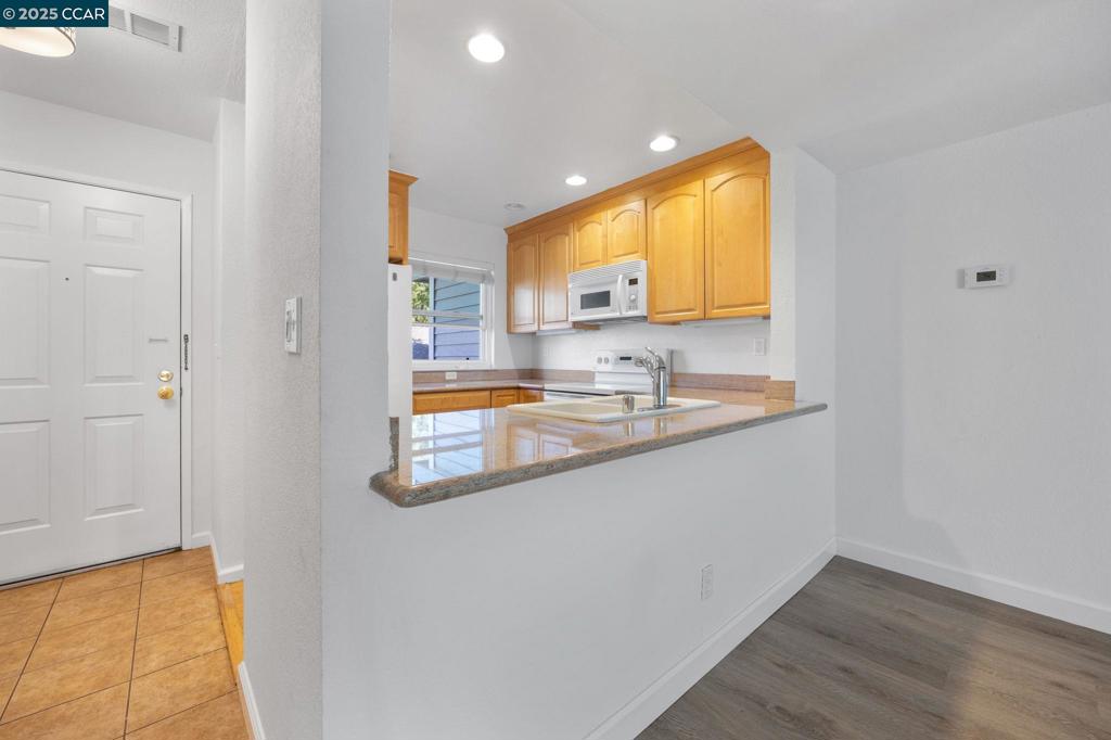 MUIRWOOD - Residential