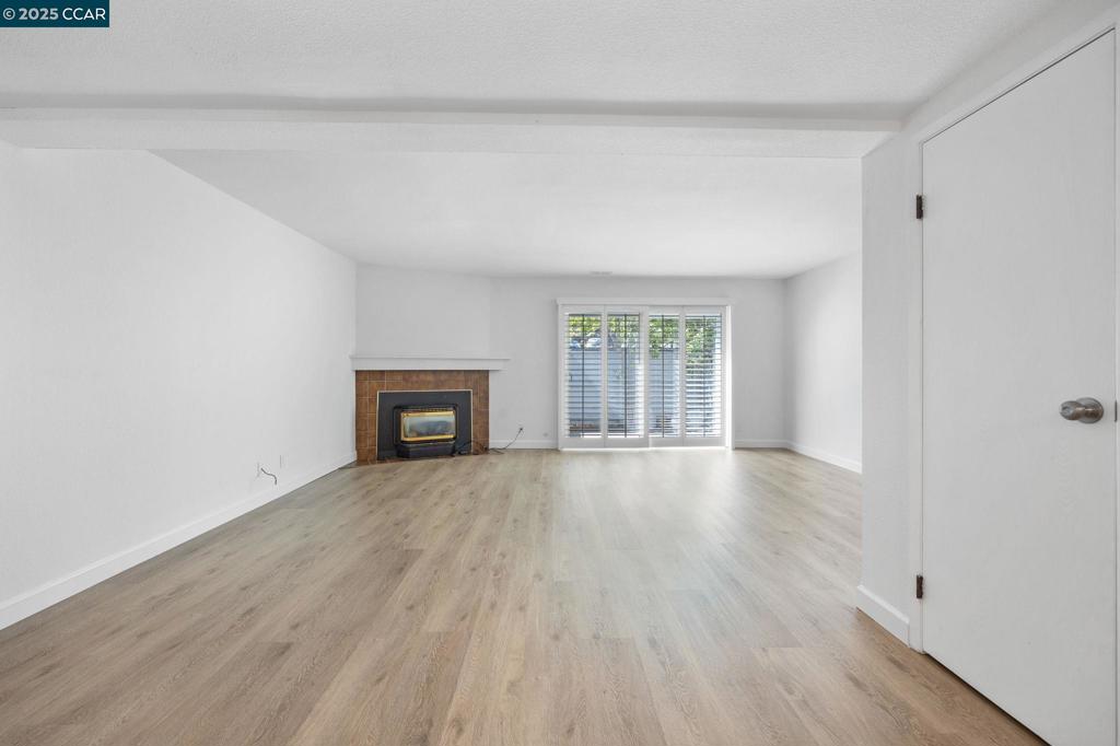MUIRWOOD - Residential