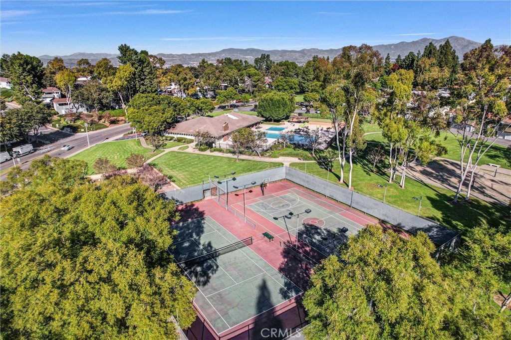 Laguna Village (LV) - Residential